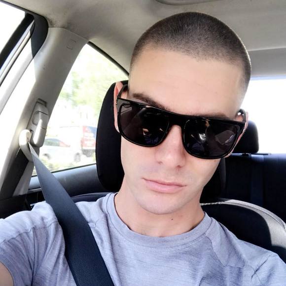 Meet your Posher, Ryan - Picture 1 of 1